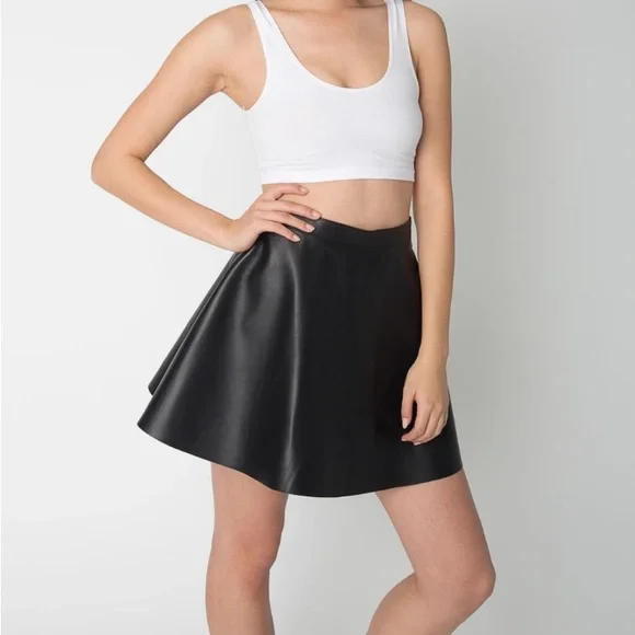 American Apparel vegan leather mini skirt - Picture 5 of 16